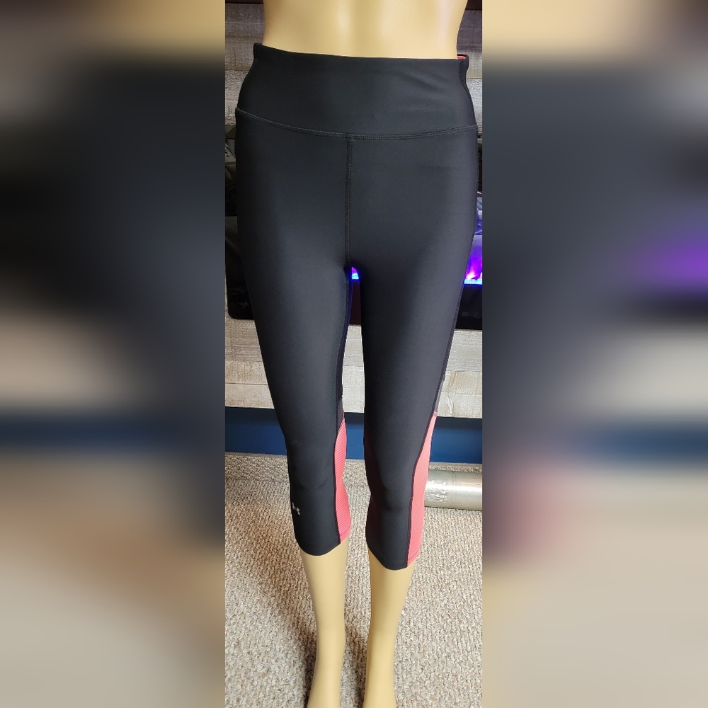 Under Armour Compression Crop Heat Gear Leggings
